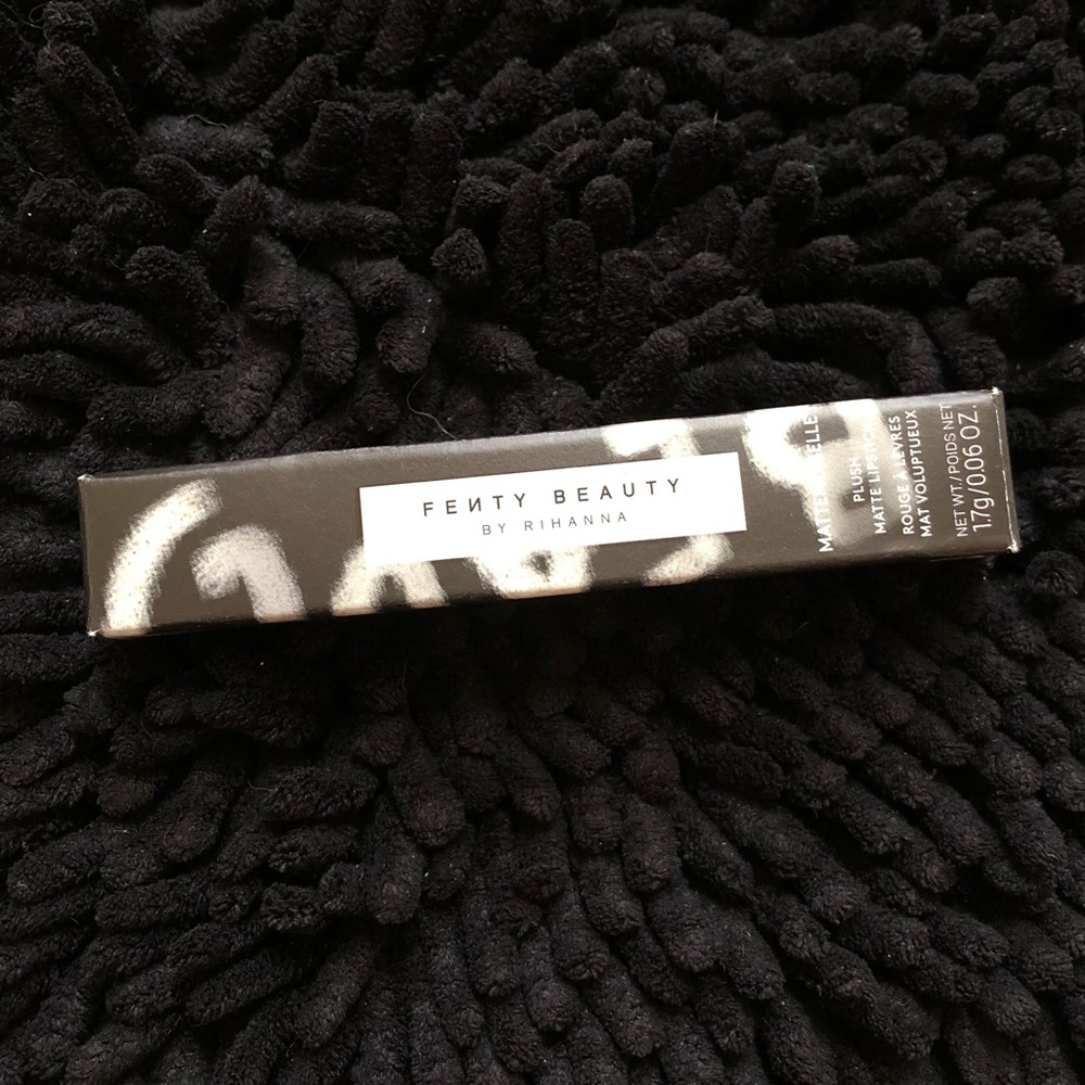 💋SOLD SOLD💋 Fenty Beauty Mattemoiselle lipsticK